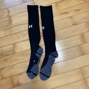 Under armour athletic socks